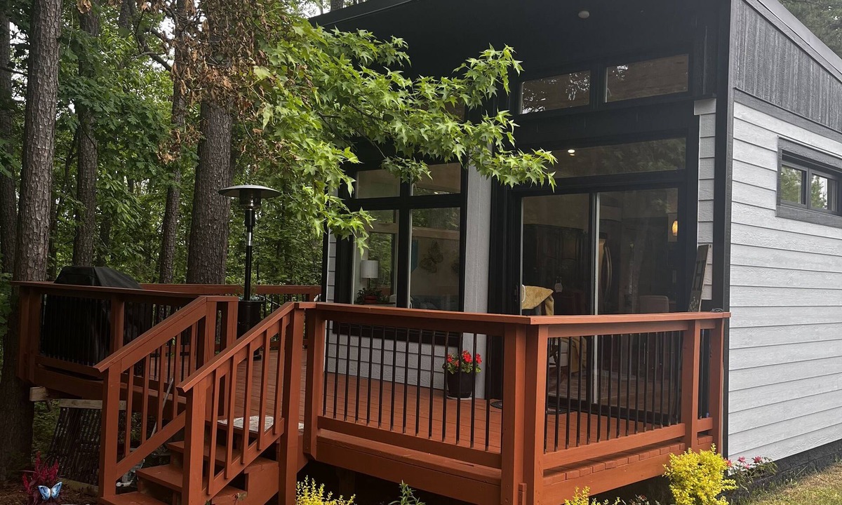 Carthage Cottage | The Monarch: A Pinehurst Retreat
