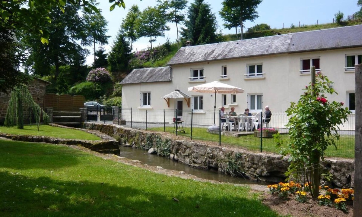 Landivy House | The Monthorin Valley