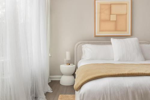 Radnor - Fort Myer Heights Apartment | The Morgan - Refined 2BR King Suite with Free Parking