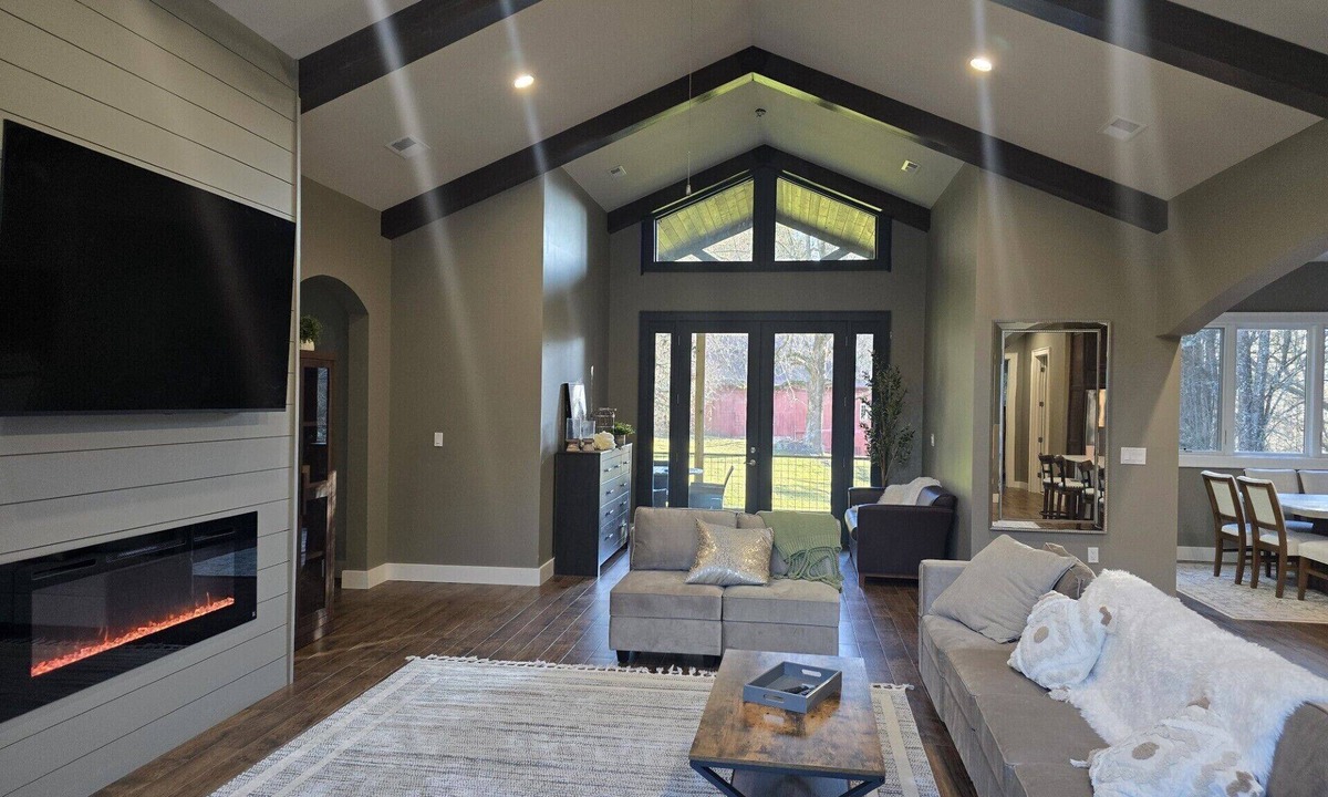 Whittier House | The Mountain Jackpot