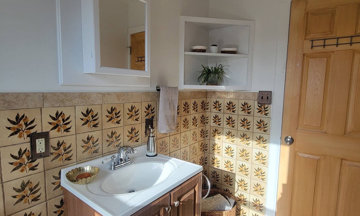 Livingston Manor House | The Mountain View Estate