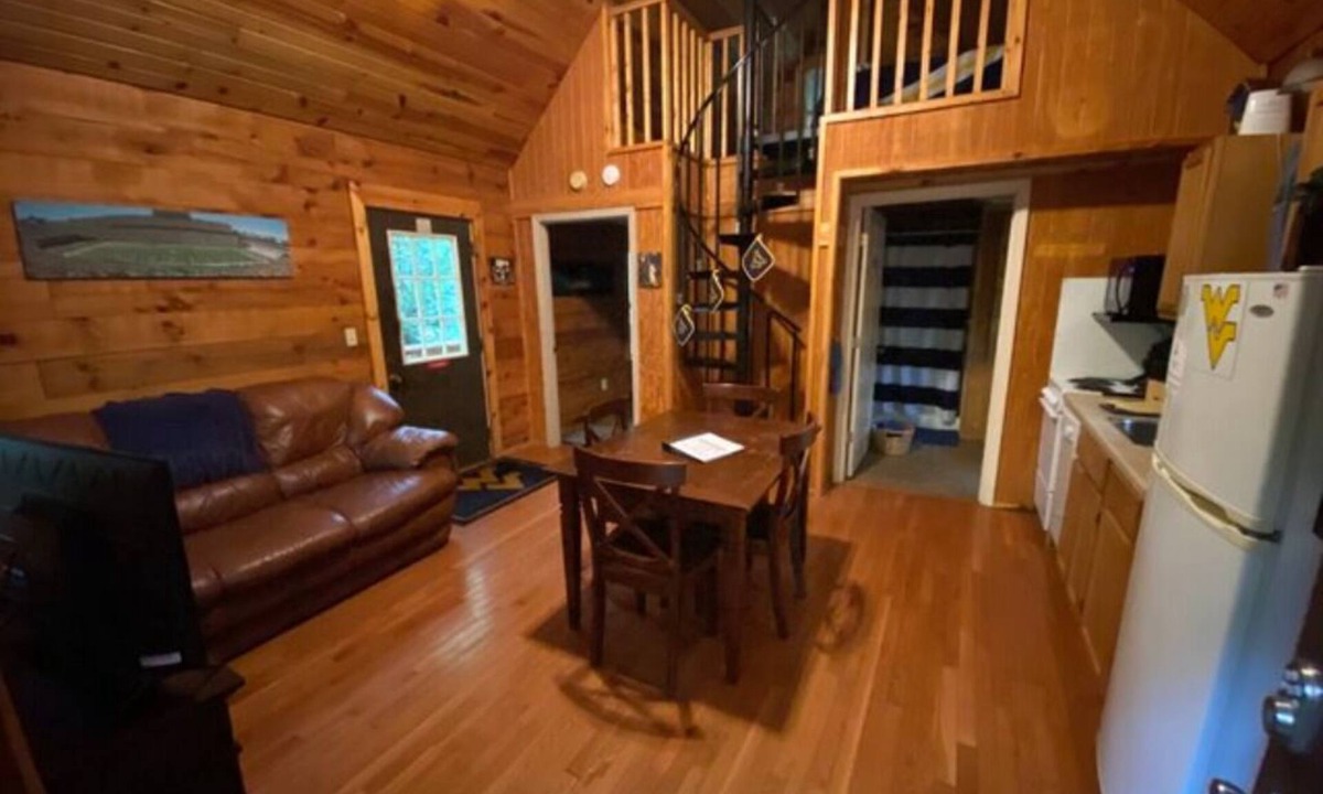 Bruceton Mills Cabin | The Mountaineer Cabin