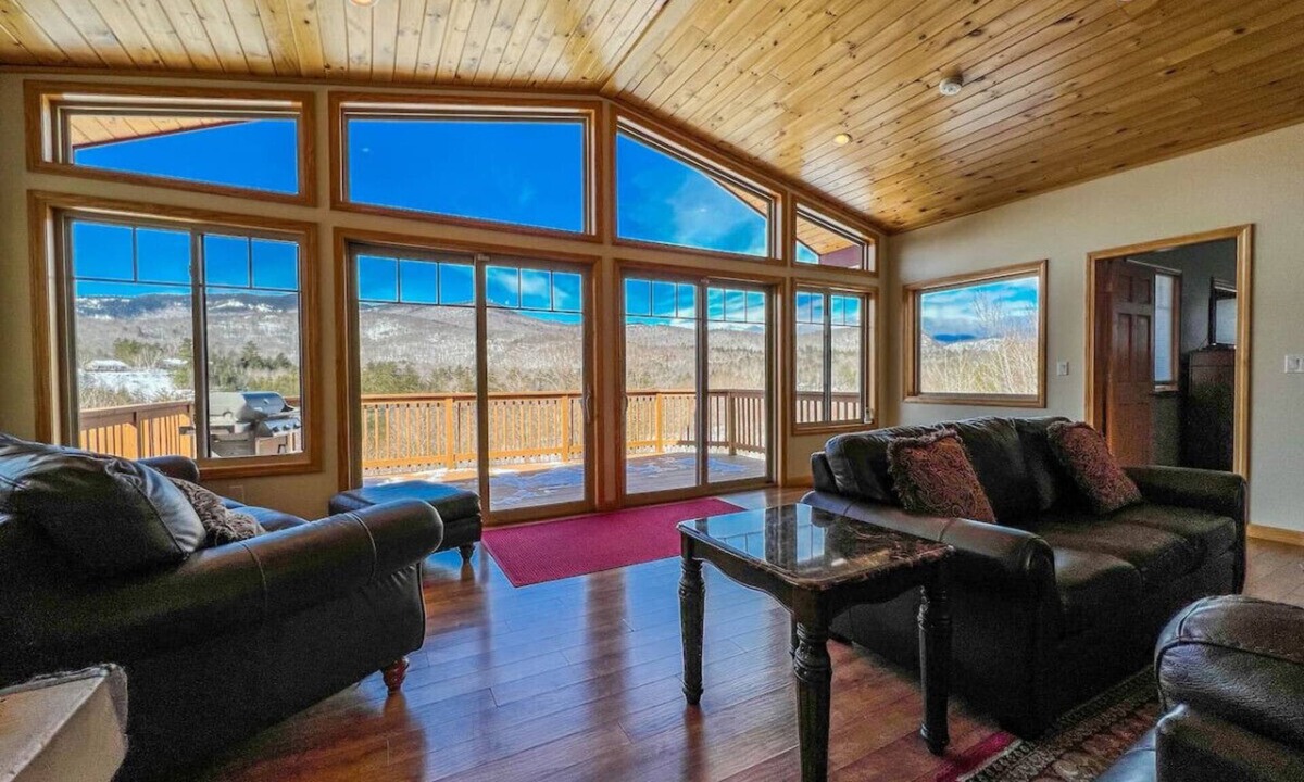 Jackson House | The Mountainview Escape | Luxury, Views & Hot Tub