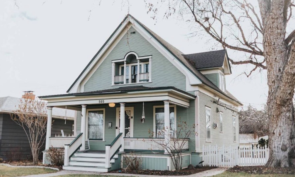 Kennewick House | The Muldrow House