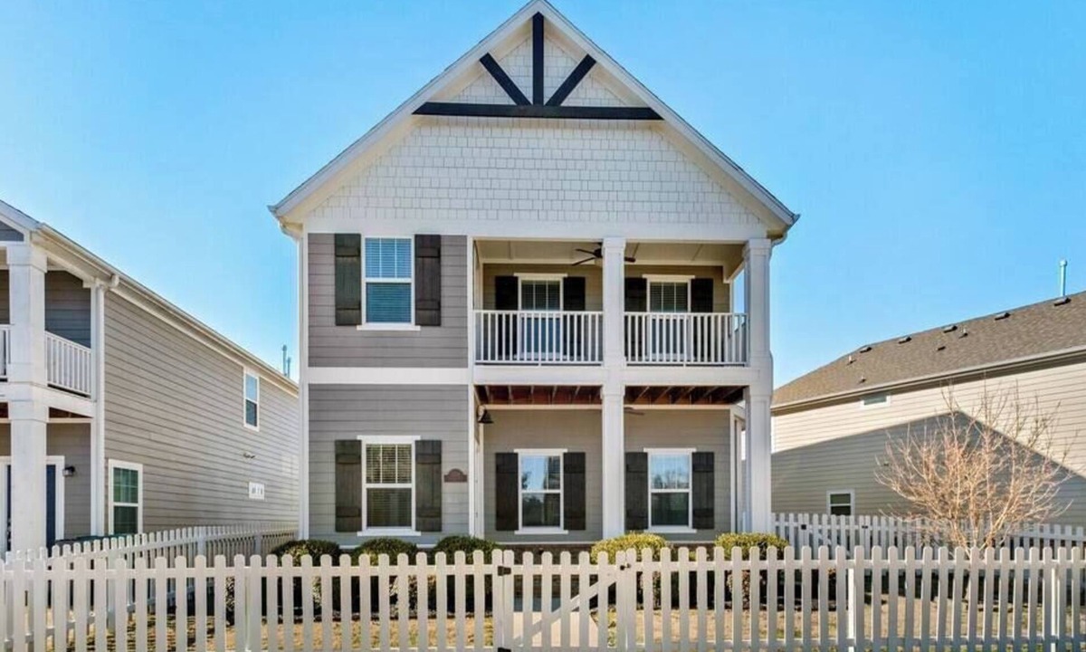 Benton County House | The Neighbor's Nest Near Pinnacle Hills