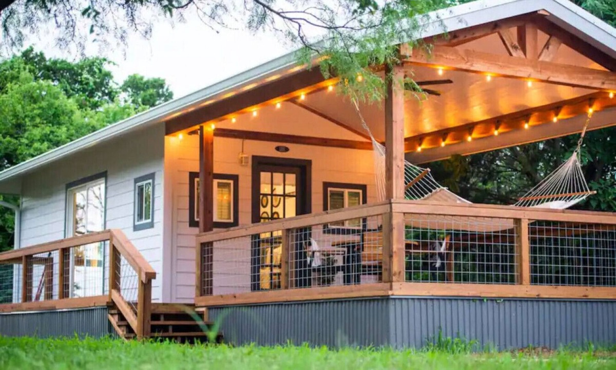 Waco House | The Nest - Cozy Cottage Near Baylor and Magnolia