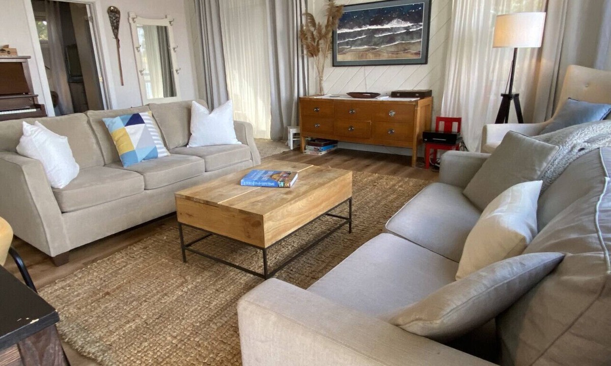 Consecon House | The Nest - Cozy Waterfront on Huycks Bay, PEC