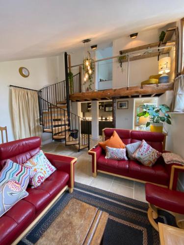 Dursley Apartment | The Nest