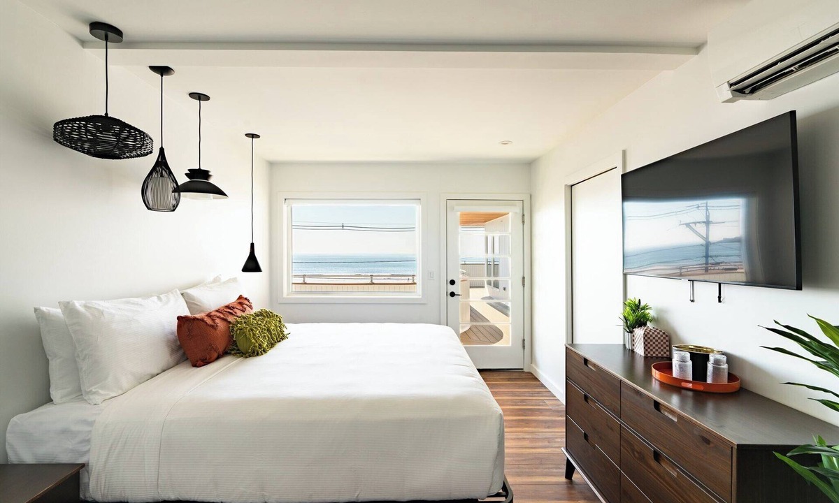 York Beach Hotel | The Nevada