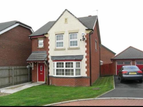 Guide House | The Nightingale