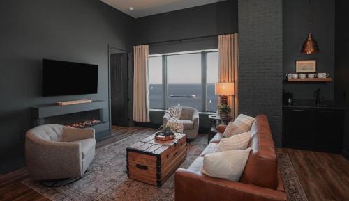 East Hillside Apartment | The Njörd