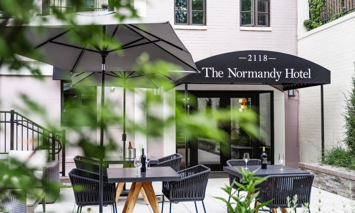 Kalorama Heights Hotel | The Normandy Hotel