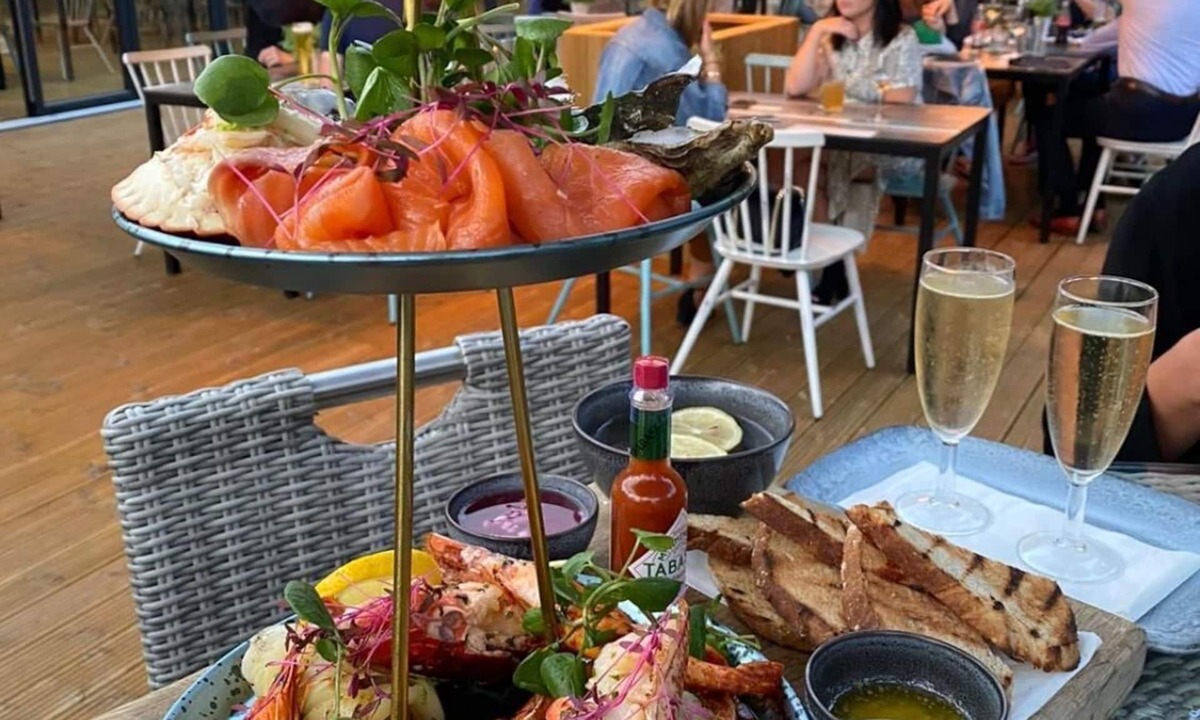 Thorpe St Andrew Hotel | The Oaklands Hotel