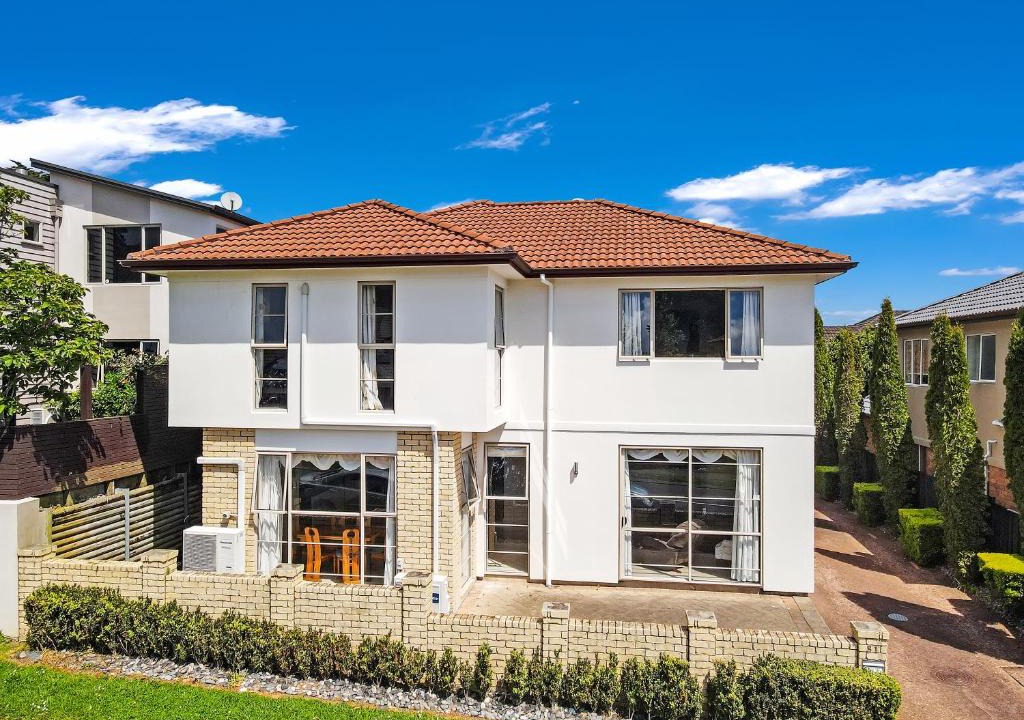 Flat Bush House | The Oasis