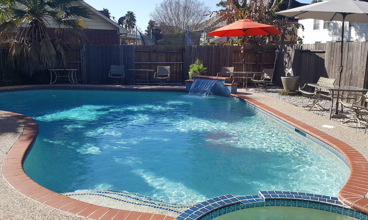 Northeast Houston House | The Oasis w/Private Pool & Spa