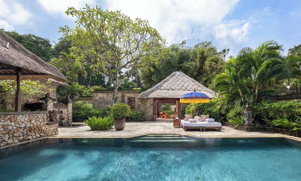 Seminyak Resort | The Oberoi Beach Resort, Bali