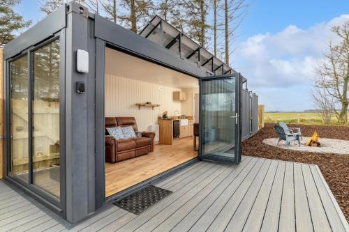 Insch House | The Off Grid Cabin