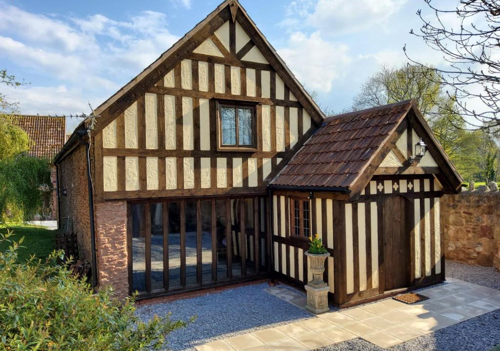 Cannington House | The Old Carthouse