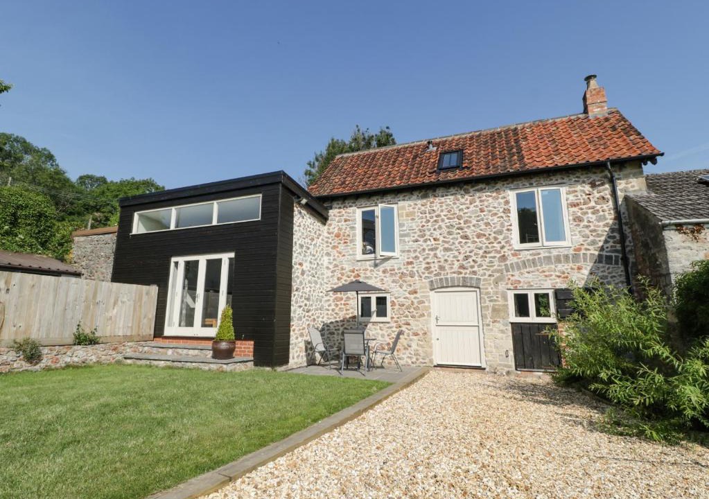 Radstock House | The Old Coach House