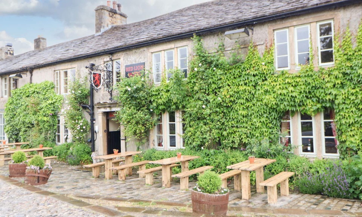 Burnsall Cottage | The Old Cobblers