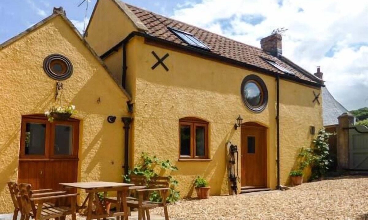 Weston-super-Mare Cottage | The Old Cottage