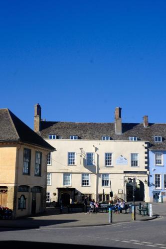 Faringdon Hotel | The Old Crown Coaching Inn
