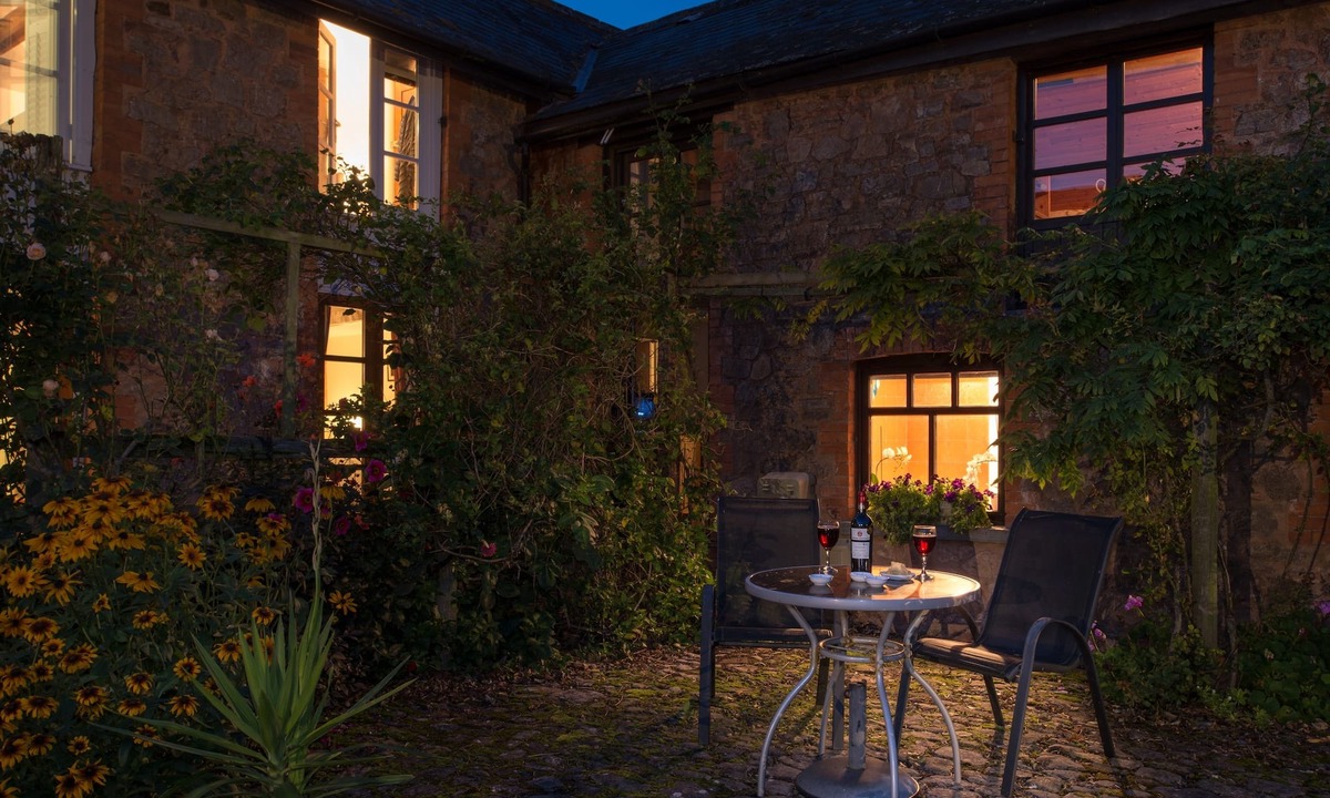 Saint Blazey Bed & Breakfast | The Old Dairy at Bishops Barton