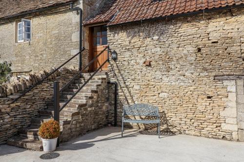 Nettleton House | The Old Dairy