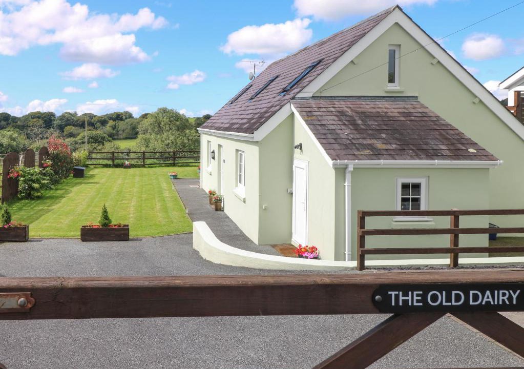 New Moat House | The Old Dairy
