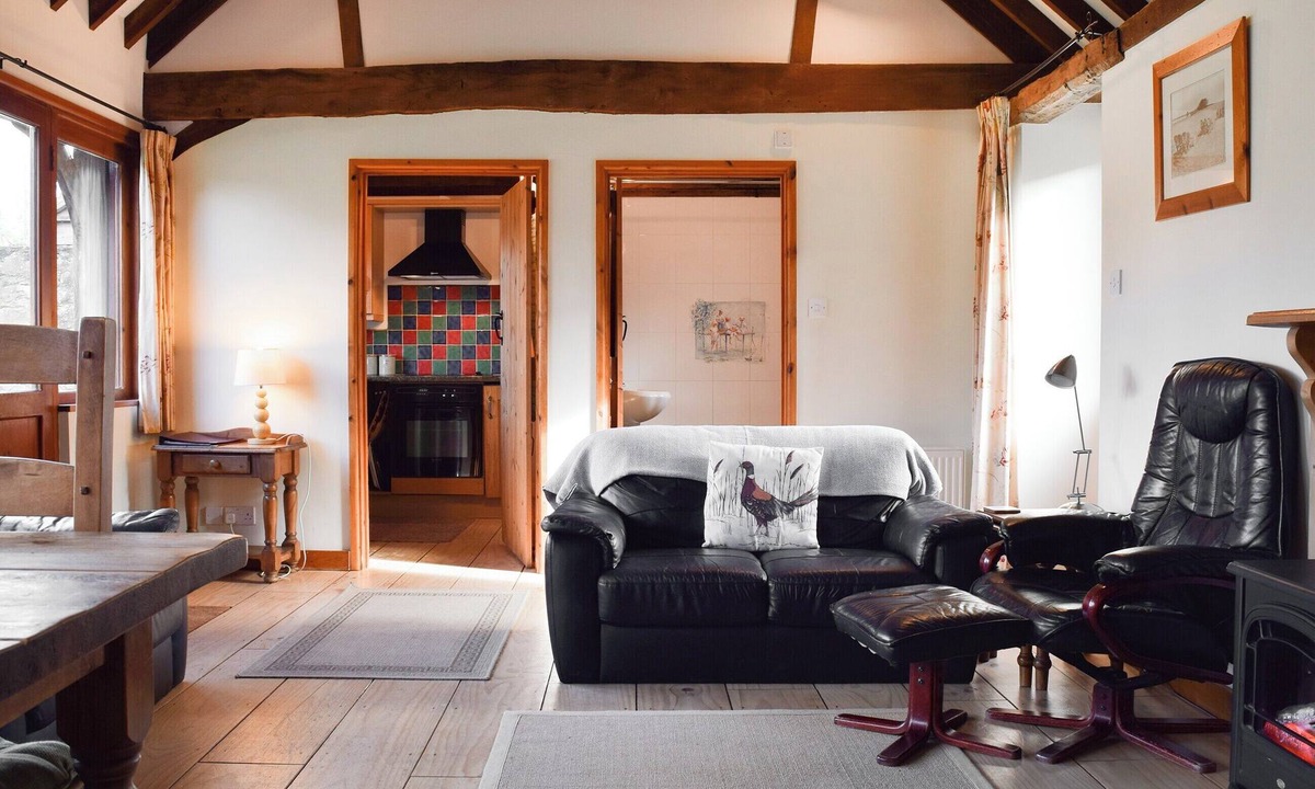 Thame Cottage | The Old Dairy - Meadowbrook Farm