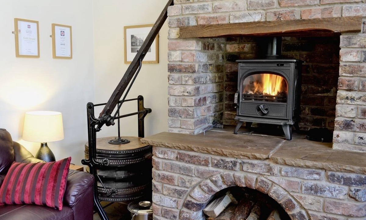 Helperthorpe House | The Old Forge, 2 Bed Modern Barn Conversion in The Yorkshire Wolds