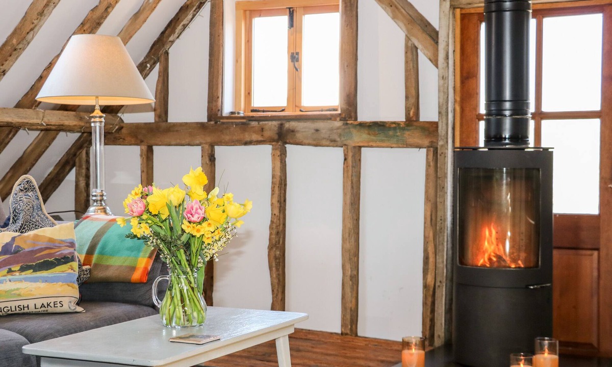 Pulborough Cottage | The Old Granary