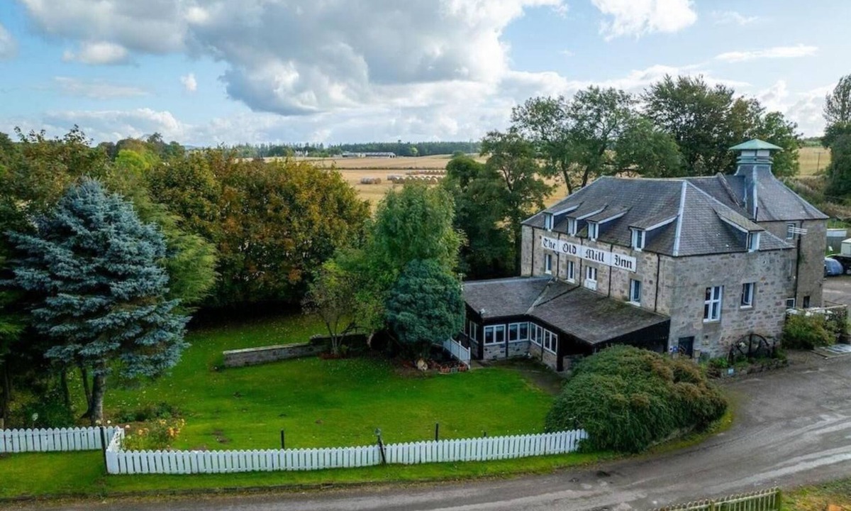 Forres House | The Old Mill Inn