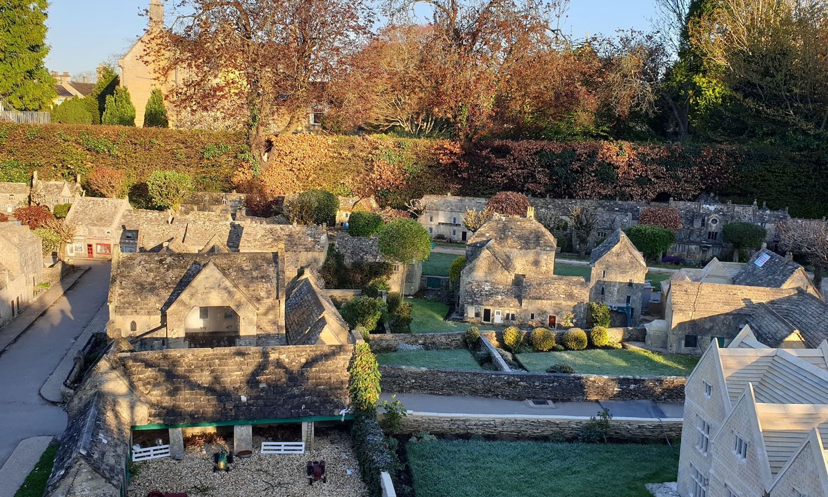 Bourton-on-the-Water Hotel | The Old New Inn