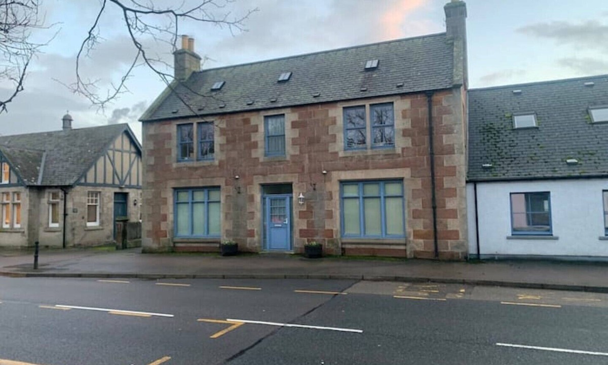 Golspie Apartment | The old post office, on NC500.