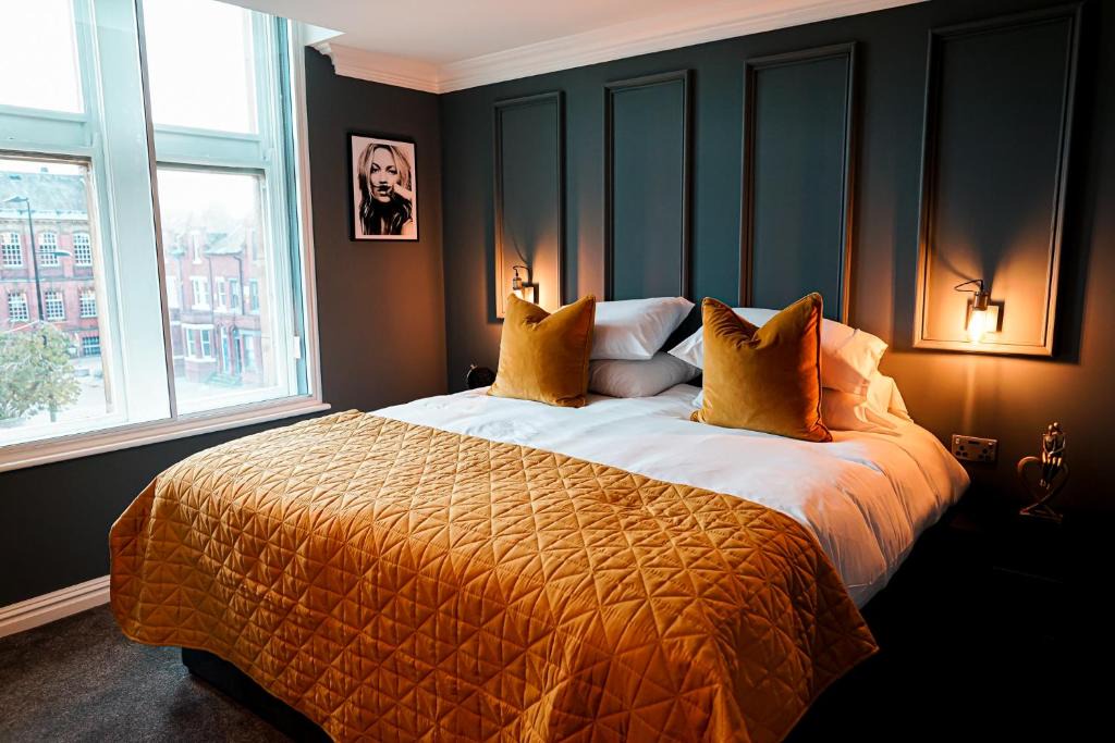 Warrington Apartment | The Old Post Office Warrington by Deuce Hotels