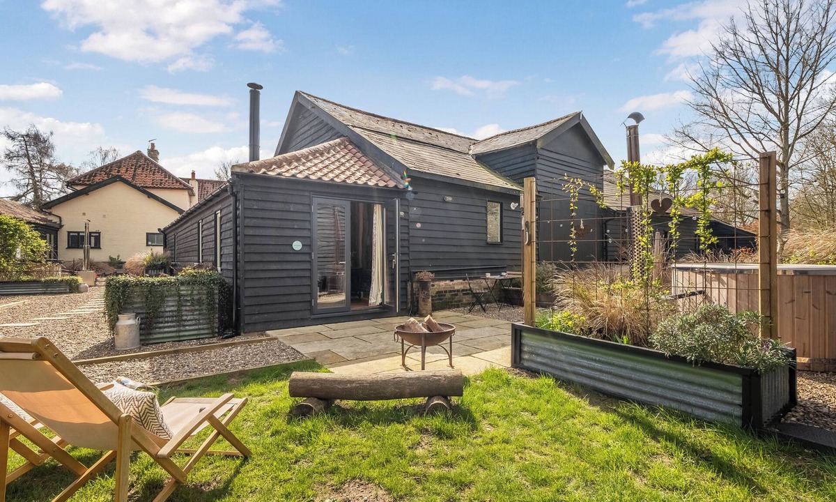 Cratfield Cottage | The Old Press - UK50806