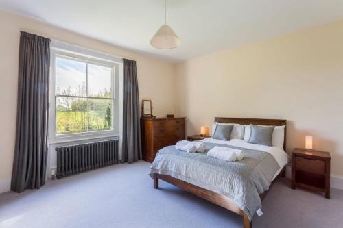 Oldbury-on-Severn House | The Old Rectory