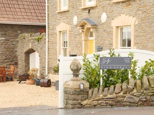 Upton Cheyney House | The Old School House