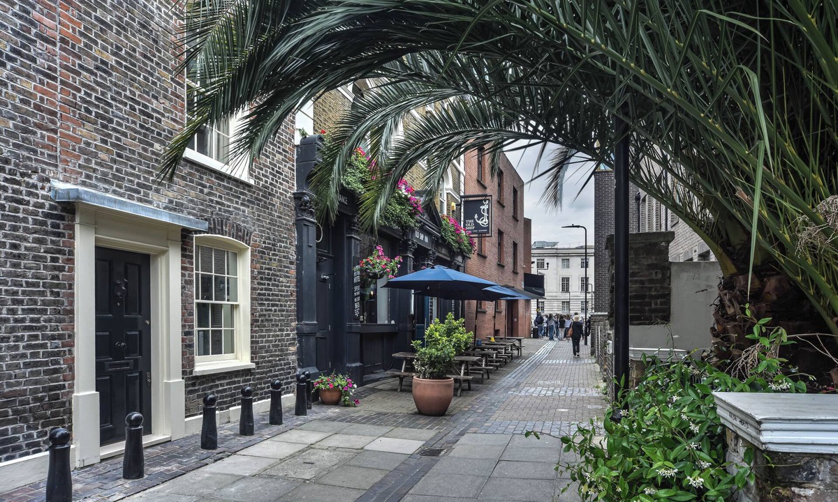 Hackney Central Hotel | The Old Ship