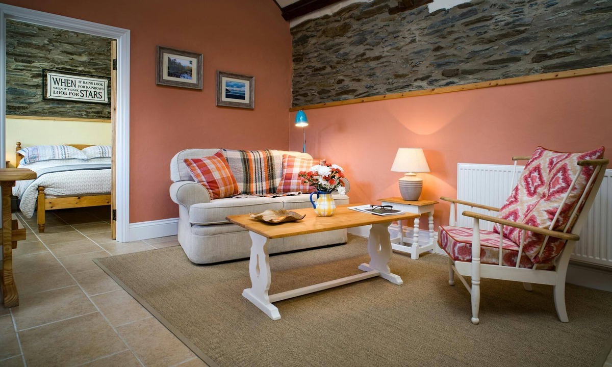 Newcastle Emlyn Cottage | The Old Stables, Aberporth