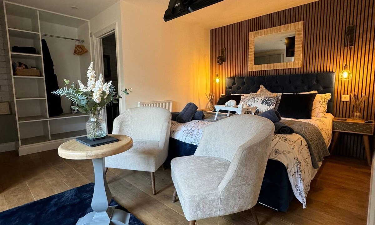 Moulton House | The Old Stables