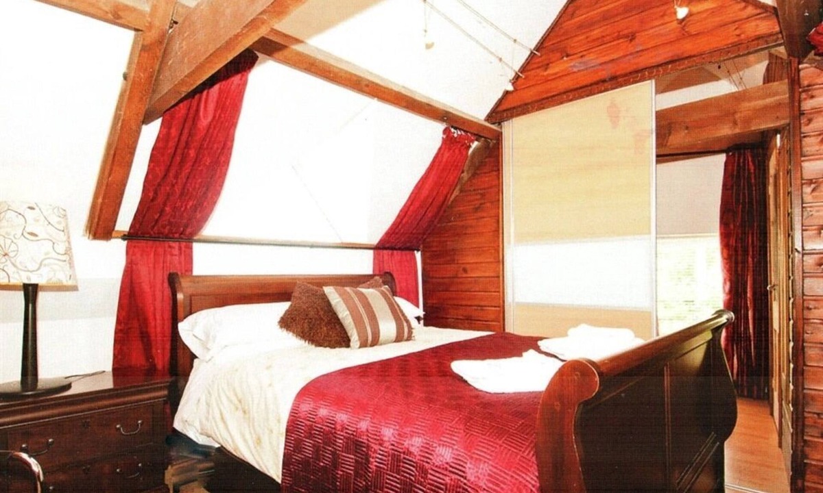 Winterbourne Bed & Breakfast | The Old Star