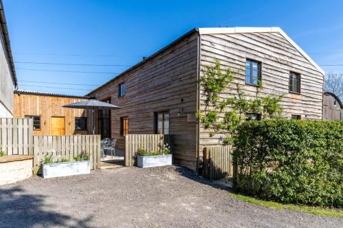 Cheltenham House | The Old Tractor Shed