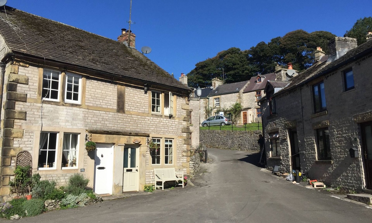 Tideswell Bed & Breakfast | The Old Vicarage B&B