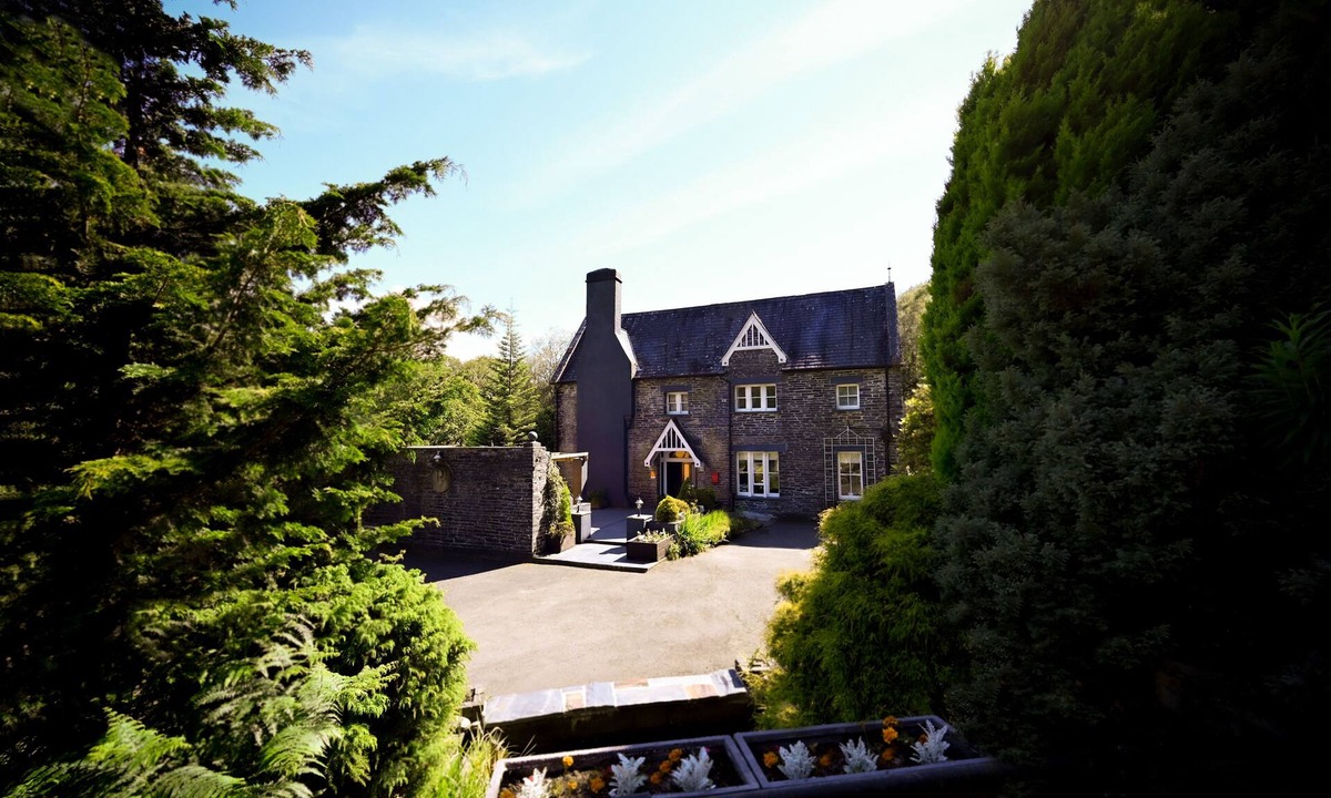 Corris Bed & Breakfast | The Old Vicarage