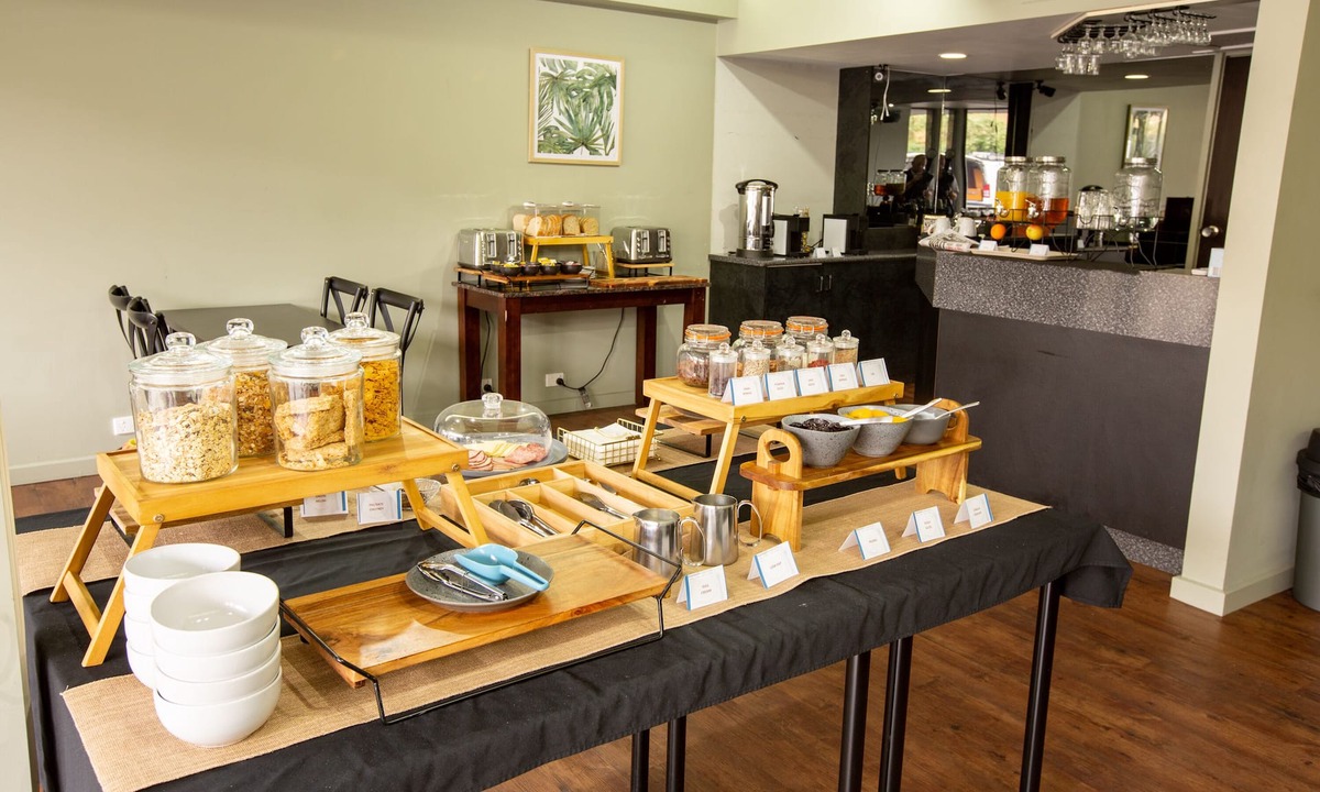 Morwell Hotel | The Olive Tree Motel