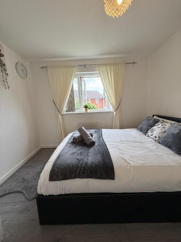 Levenshulme Apartment | The Olive Villa