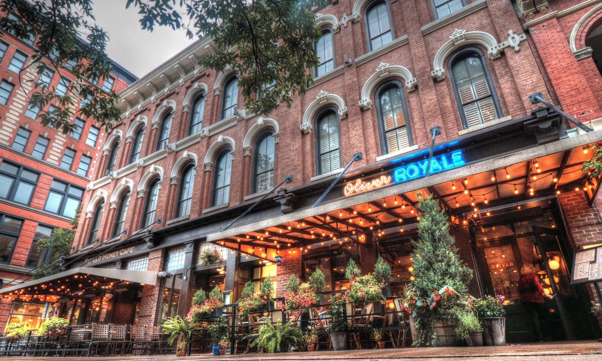 Downtown Knoxville Hotel | The Oliver Hotel
