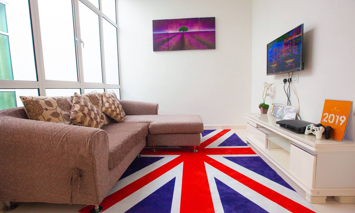 Kampung Pokok Asam House | *THE ONLY SEA VIEW IN TOWN*